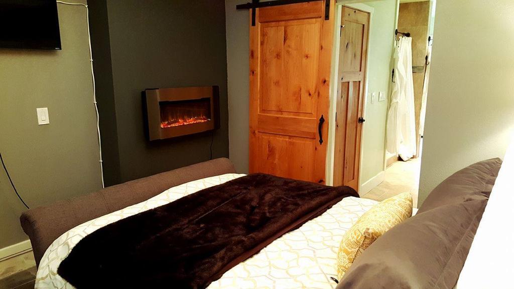The Well Made Bed & Breakfast Челан Экстерьер фото